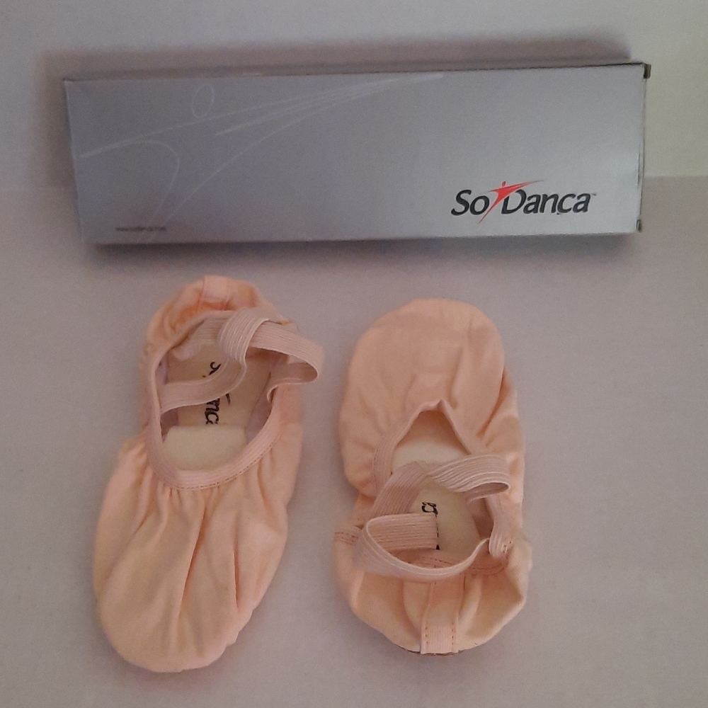 So Danca light pink ballet shoes